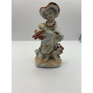Royal Copenhagen Porcelain Figurine of Lady / Lire Gold Hand Painted Wheat